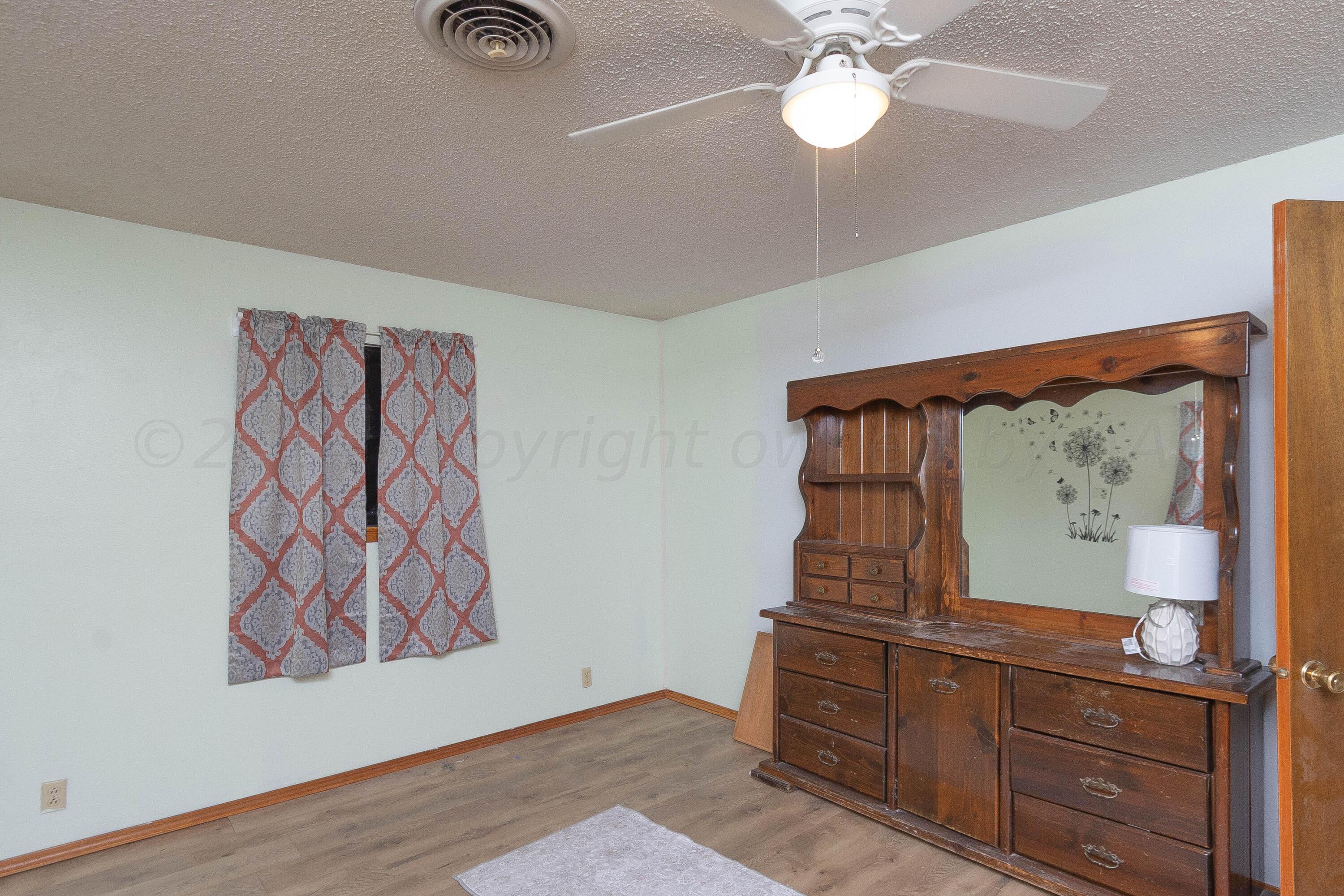 200 Sequoia Fritch, TX 79036 - Photo 15 of 25 img (10 of 24)