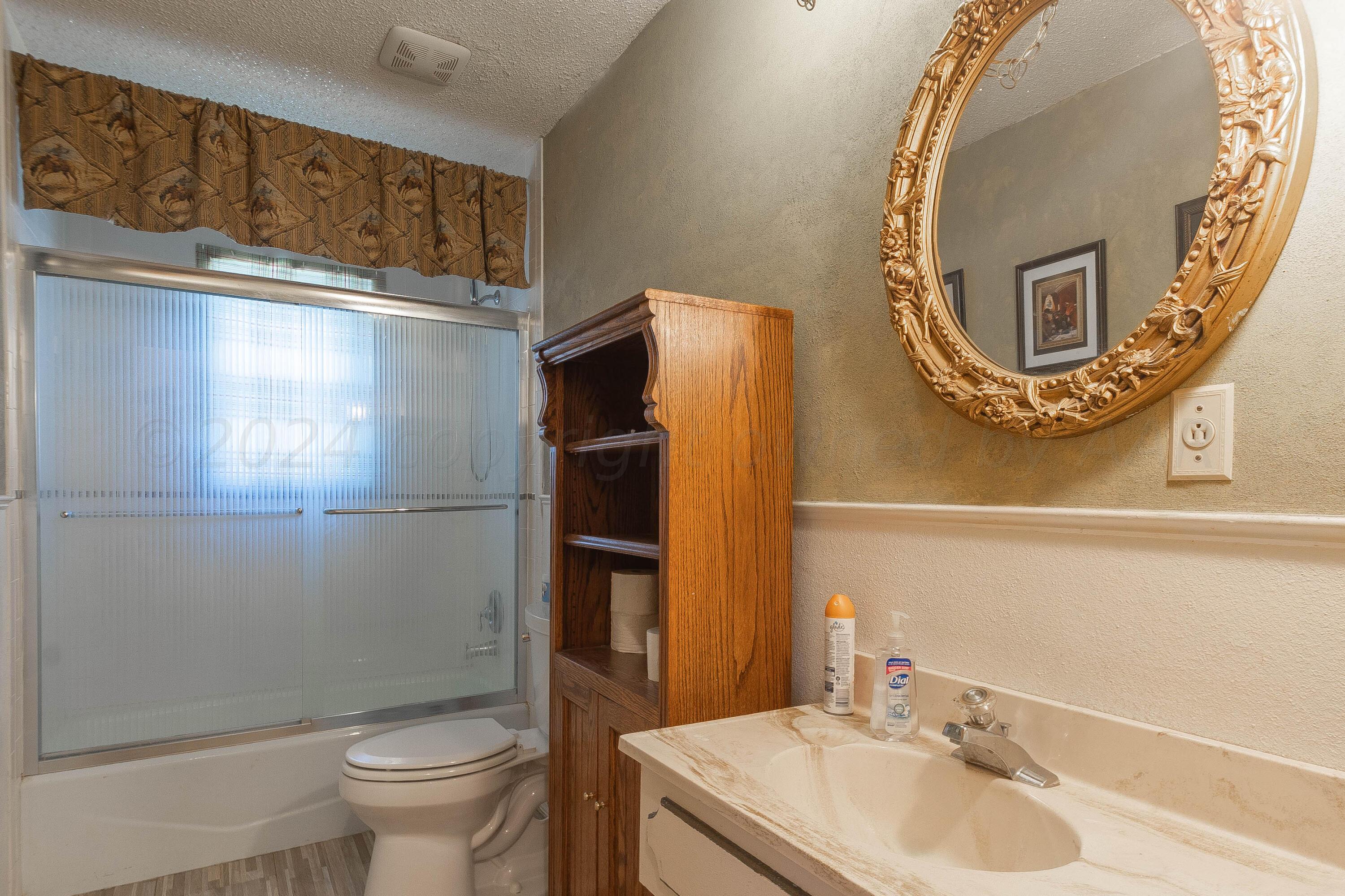 200 Sequoia Fritch, TX 79036 - Photo 16 of 25 img (14 of 24)