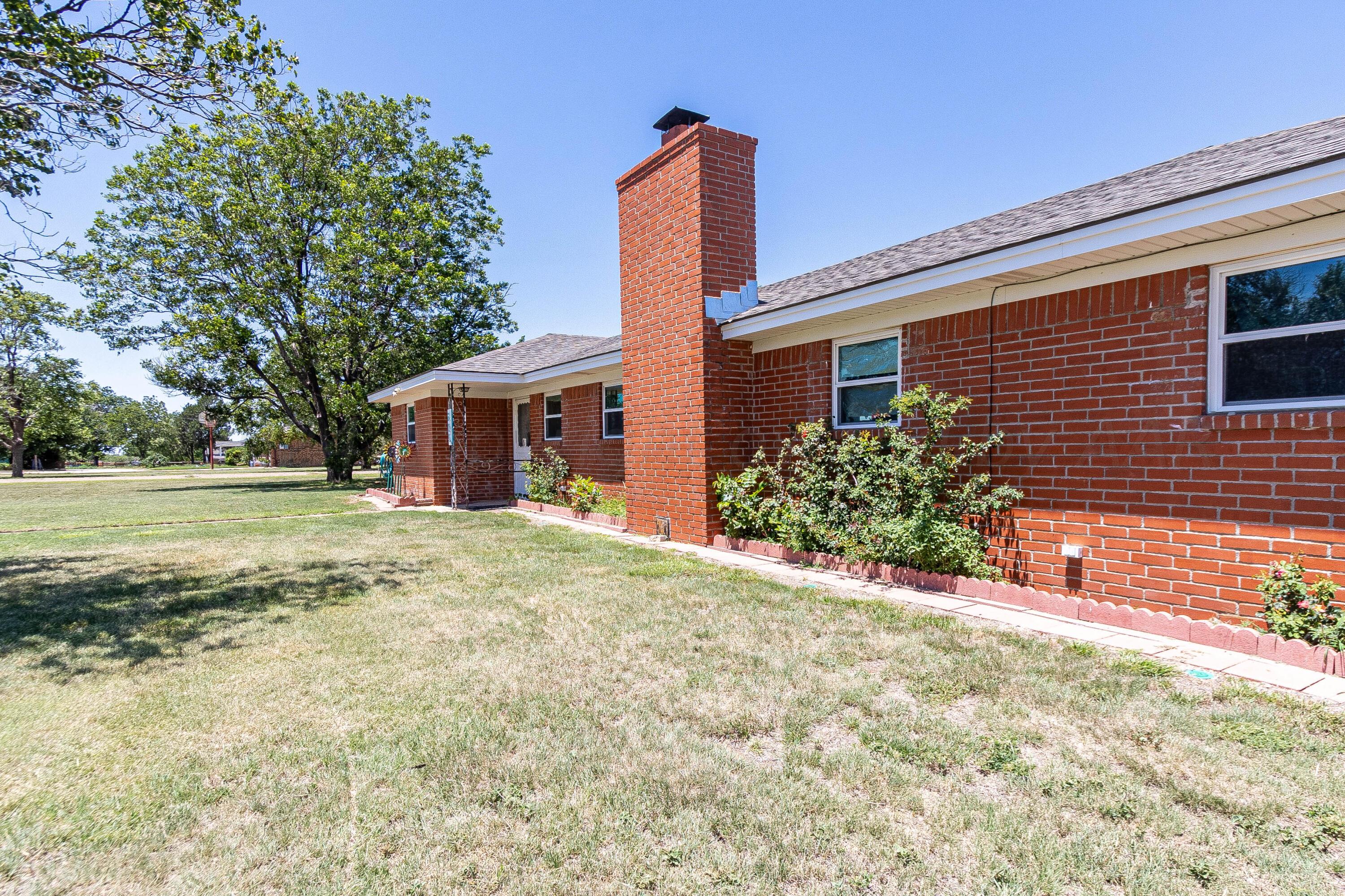 200 Sequoia Fritch, TX 79036 - Photo 3 of 25 img (3 of 24)