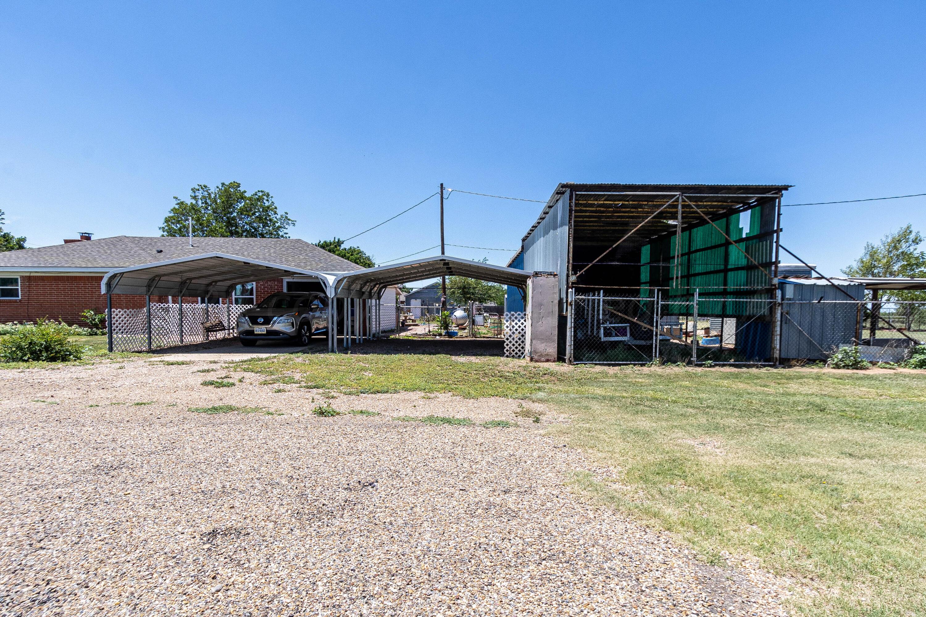 200 Sequoia Fritch, TX 79036 - Photo 4 of 25 img (4 of 24)
