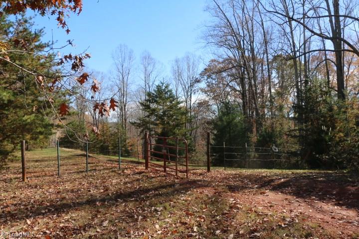 1374 Kelly Mill Road, Unit 60 Stuart, VA 24171 - Photo 5 of 30