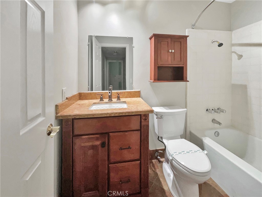 5540 Royal Hill Drive Riverside, CA 92506 - Photo 18 of 24