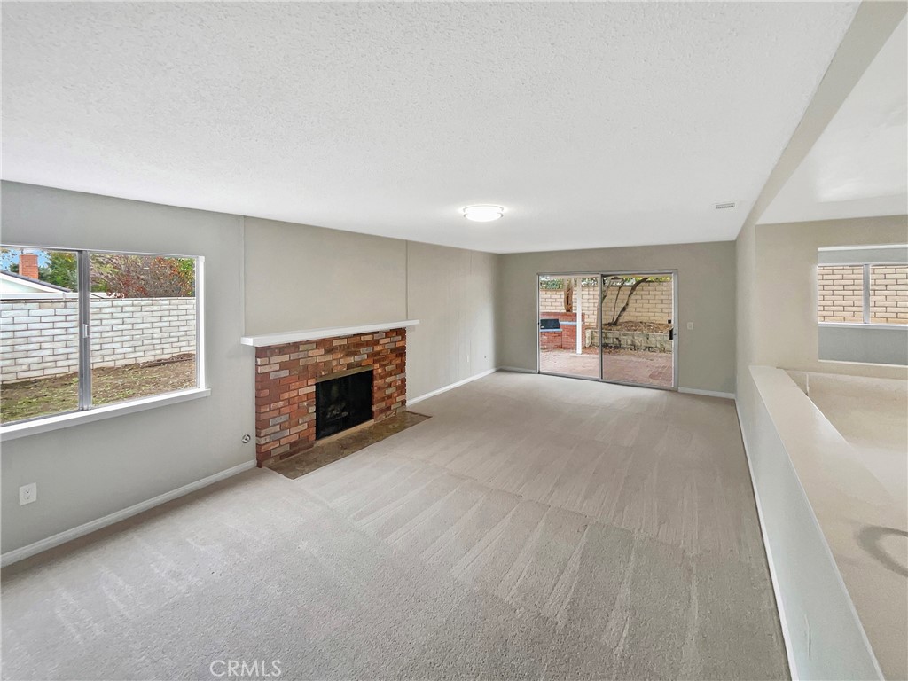 5540 Royal Hill Drive Riverside, CA 92506 - Photo 3 of 24