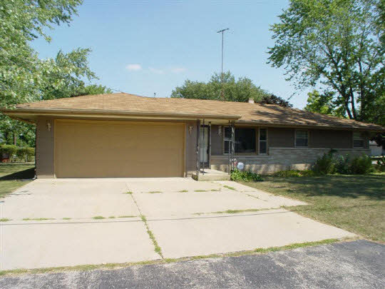 2016 Bend Road South Rockford, IL 61109 - Photo 1 of 6 Gallery Image 1
