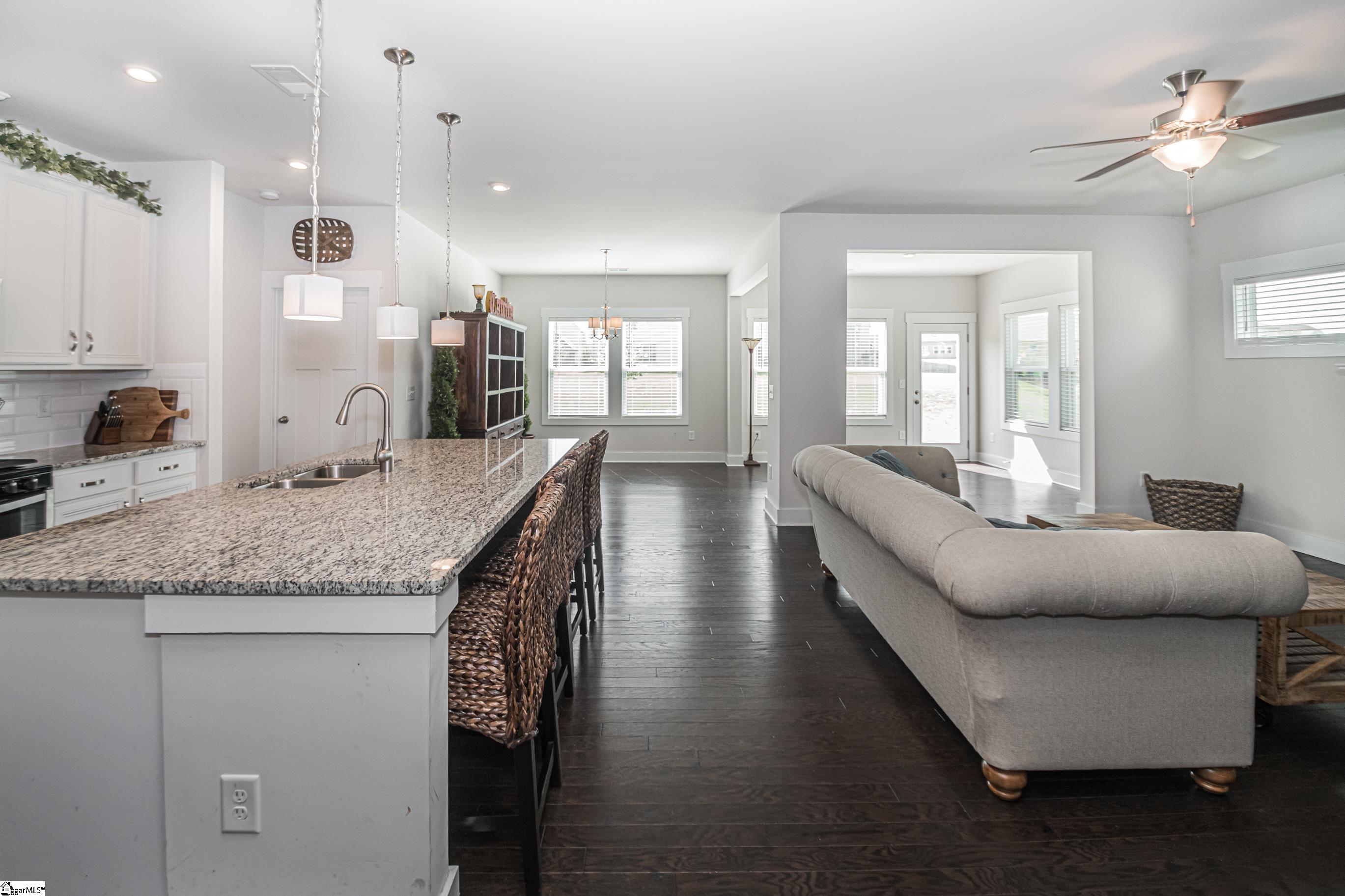 215 Bank Swallow Way Simpsonville, SC 29680 - Photo 12 of 36 Gallery Image 12