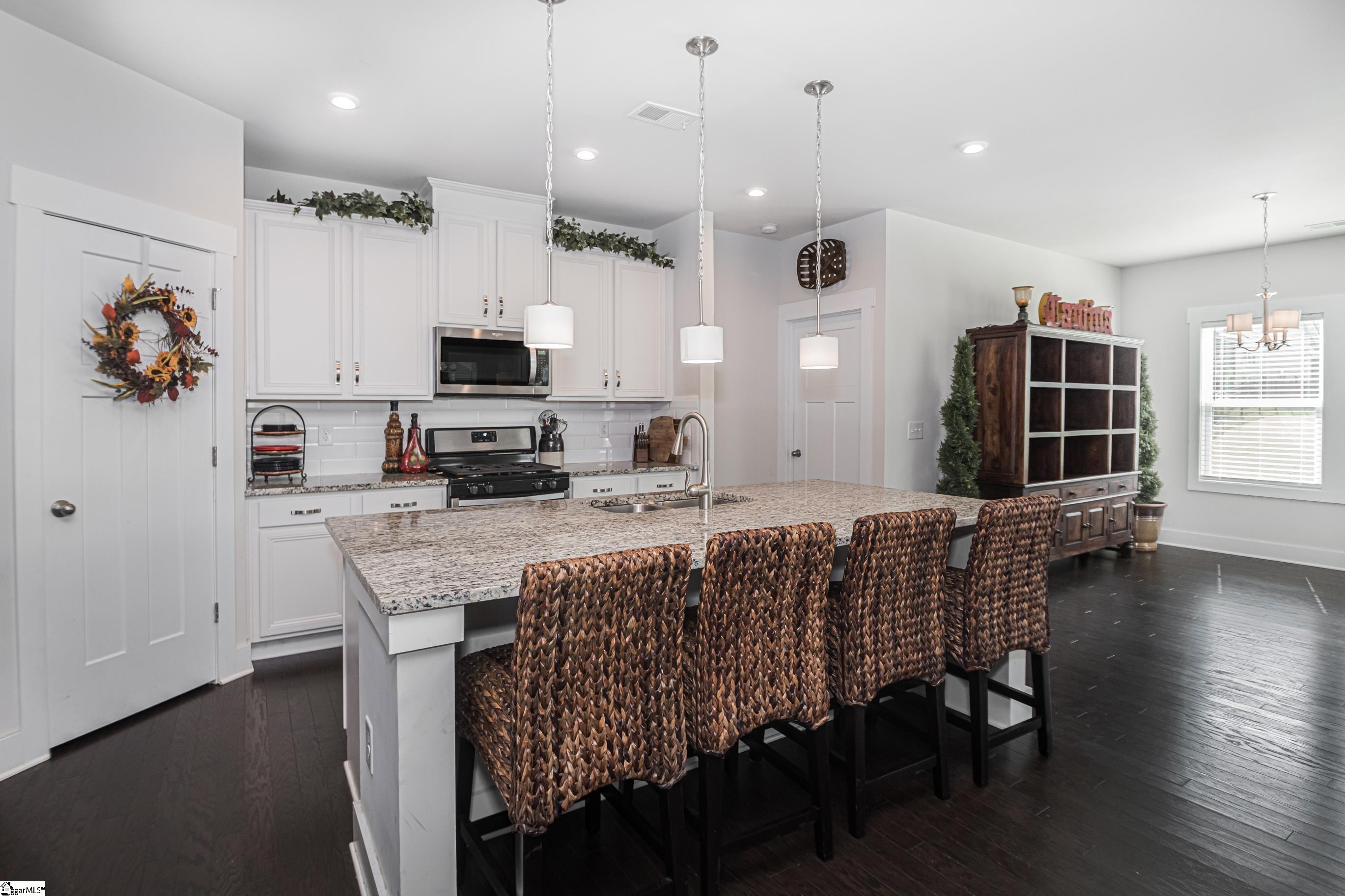 215 Bank Swallow Way Simpsonville, SC 29680 - Photo 14 of 36 Gallery Image 14