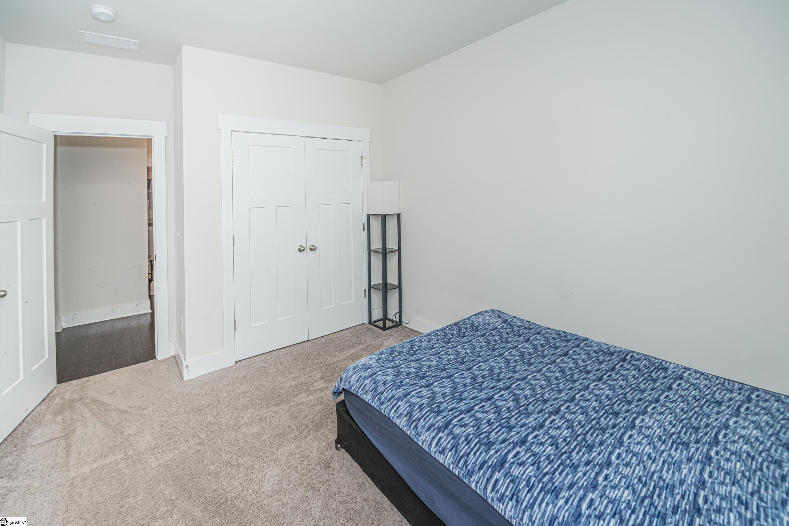 215 Bank Swallow Way Simpsonville, SC 29680 - Photo 10 of 36 Gallery Image 10