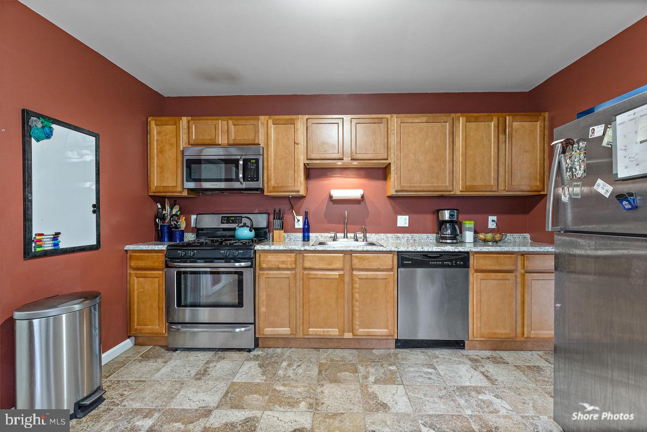 3413 South Main Road Vineland, NJ 08361 - Photo 13 of 36 Kitchen with Stainless Steel Appliances