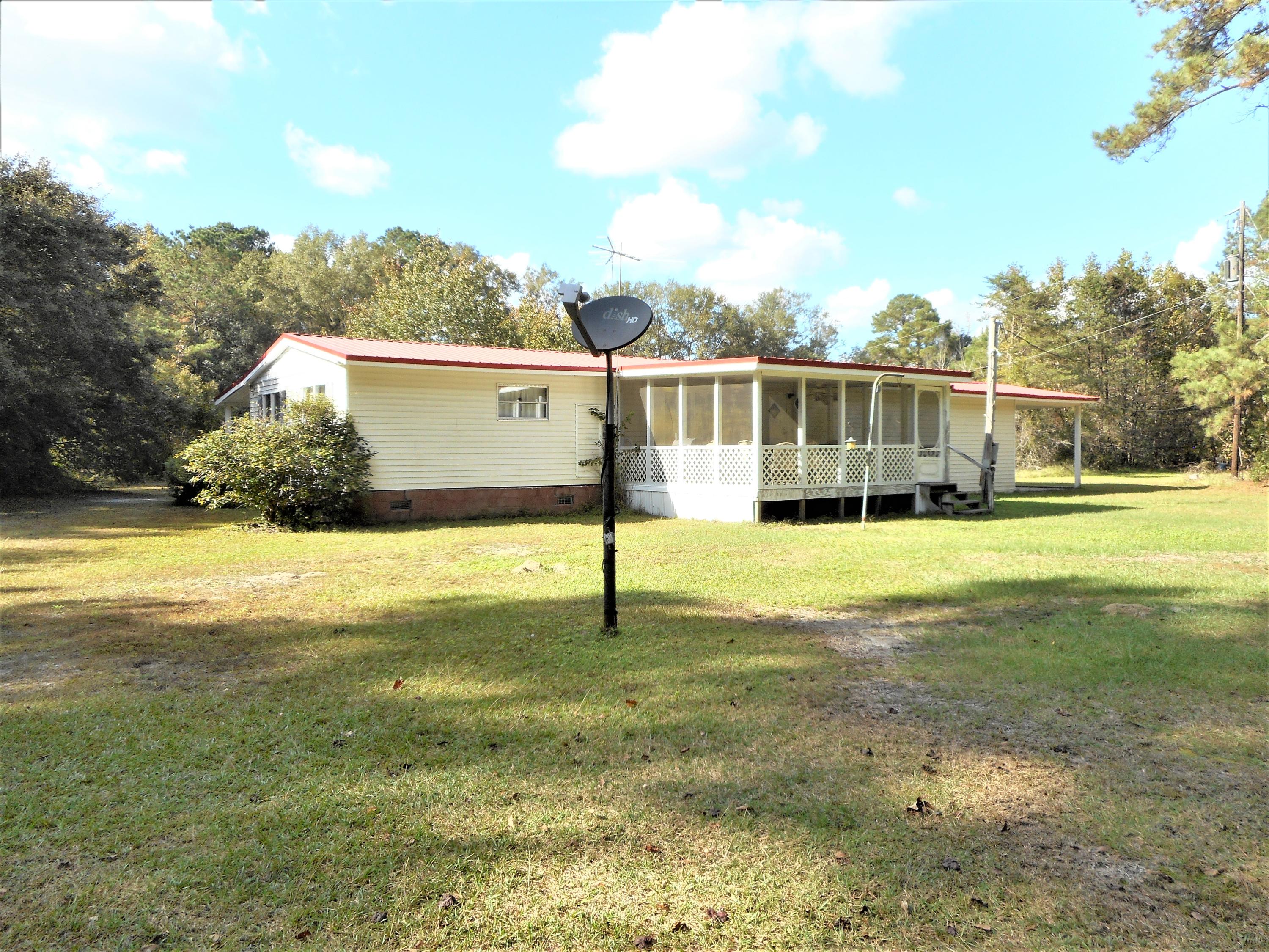 199 Jenkins Club Road Cottageville, SC 29435 - Photo 5 of 27 DSCN2698