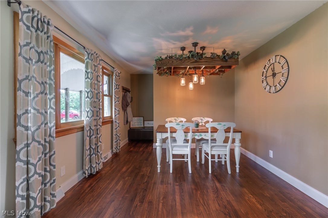 1928 Chapel Road Jefferson, OH 44047 - Photo 7 of 26 Gallery Image 7