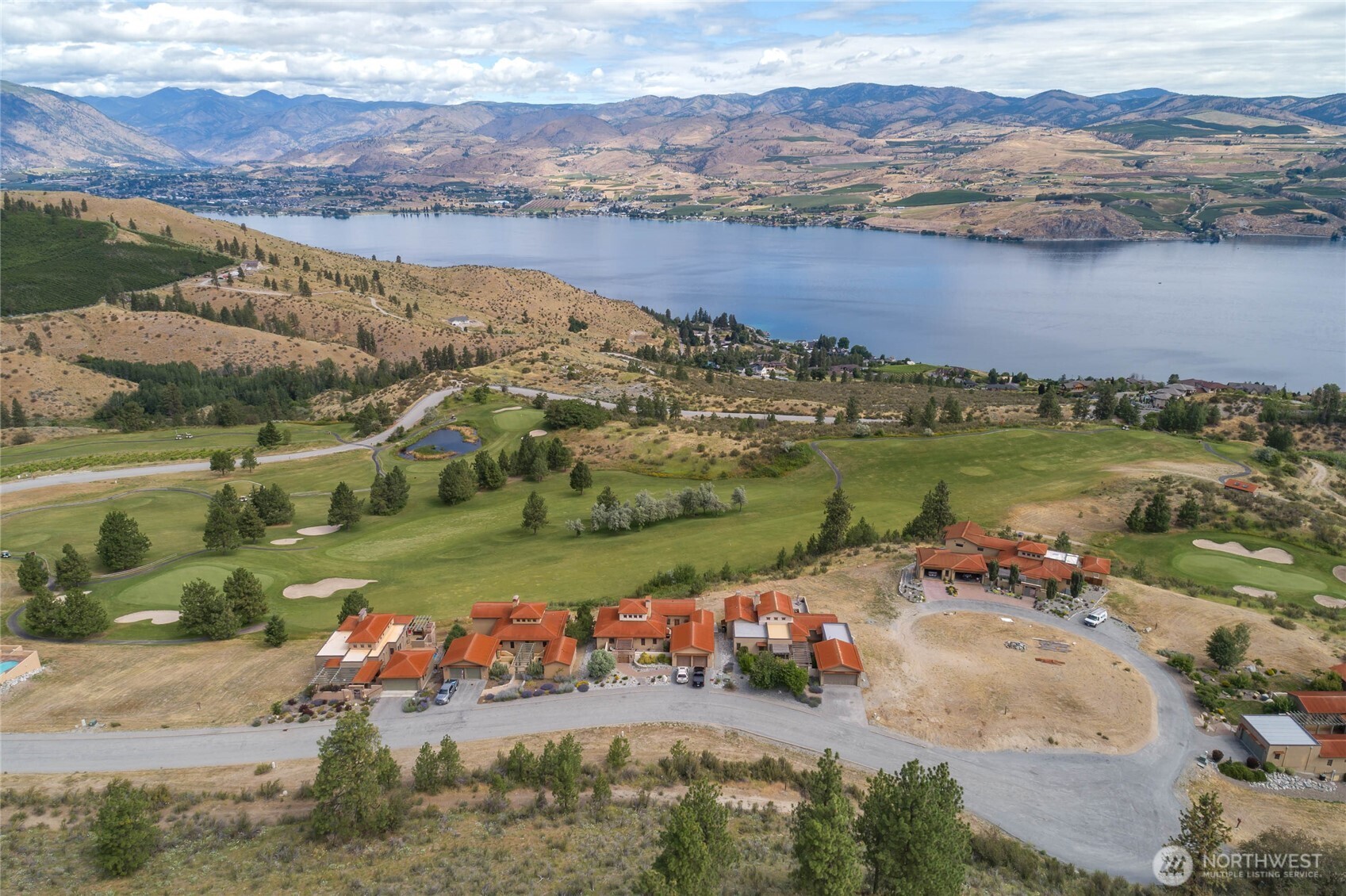 227 Bandera Way Chelan, WA 98816 - Photo 7 of 10