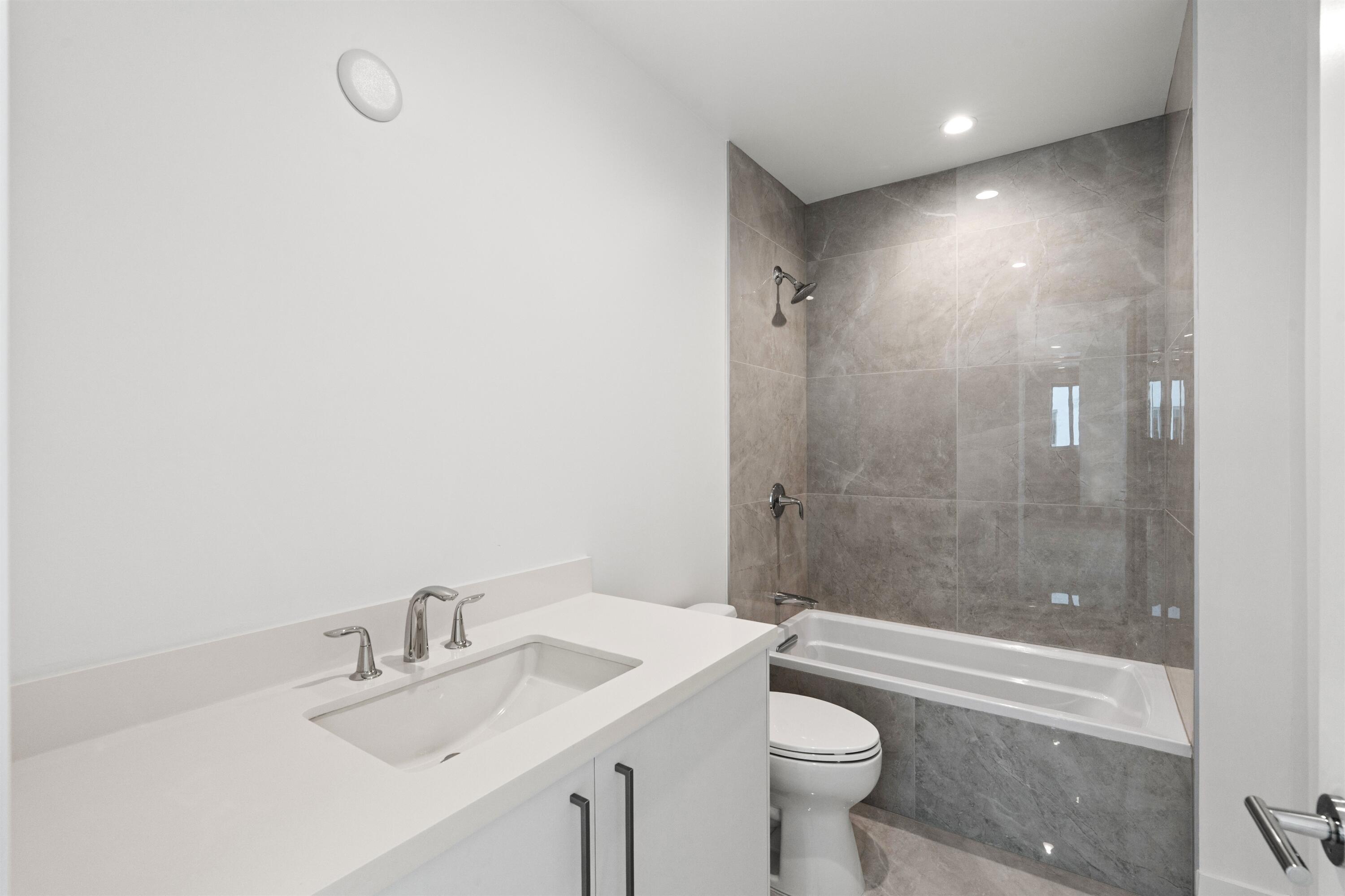 485 East Royal Palm Road, Unit 604 Boca Raton, FL 33432 - Photo 20 of 40 BATH 3