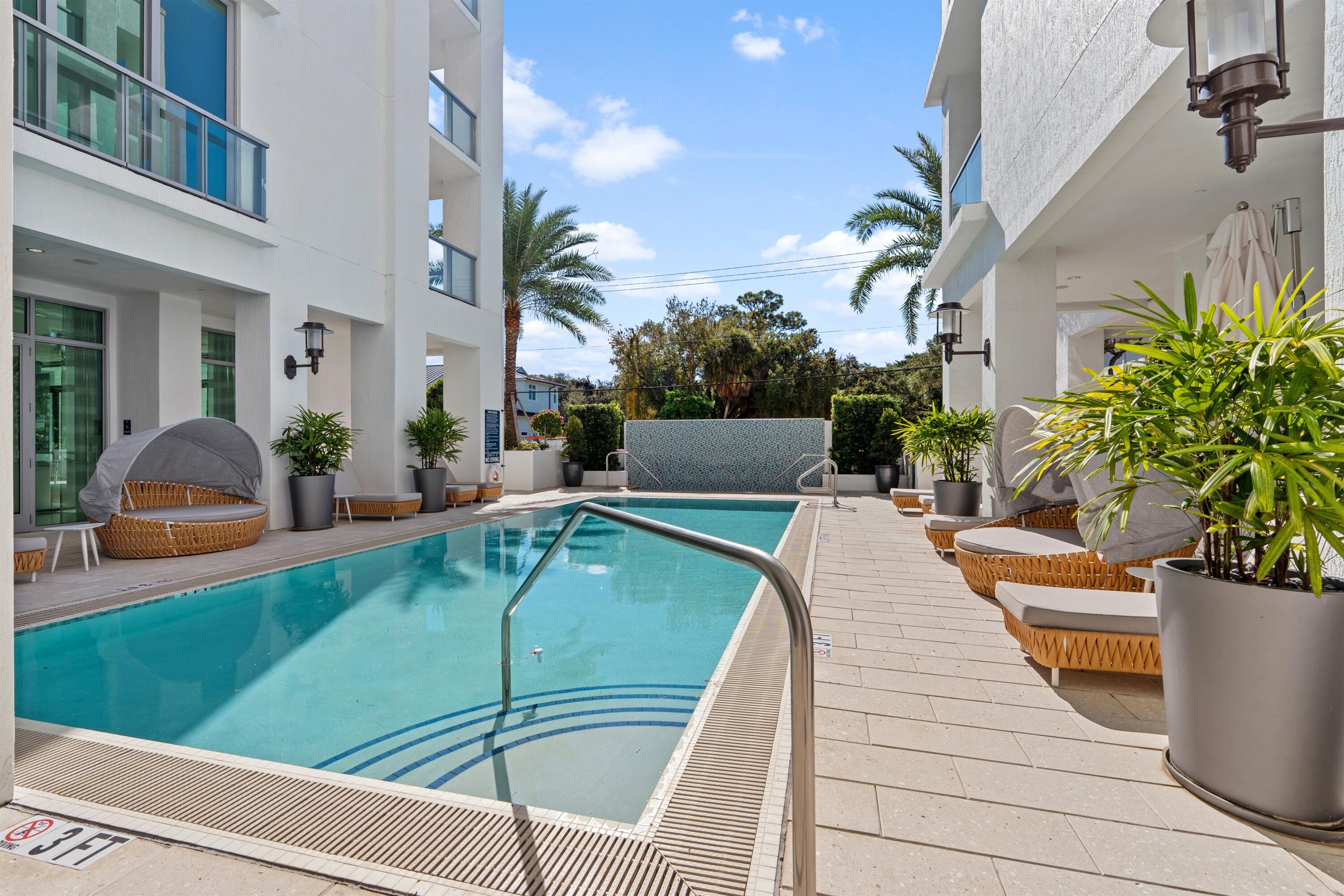 485 East Royal Palm Road, Unit 604 Boca Raton, FL 33432 - Photo 34 of 40 POOL