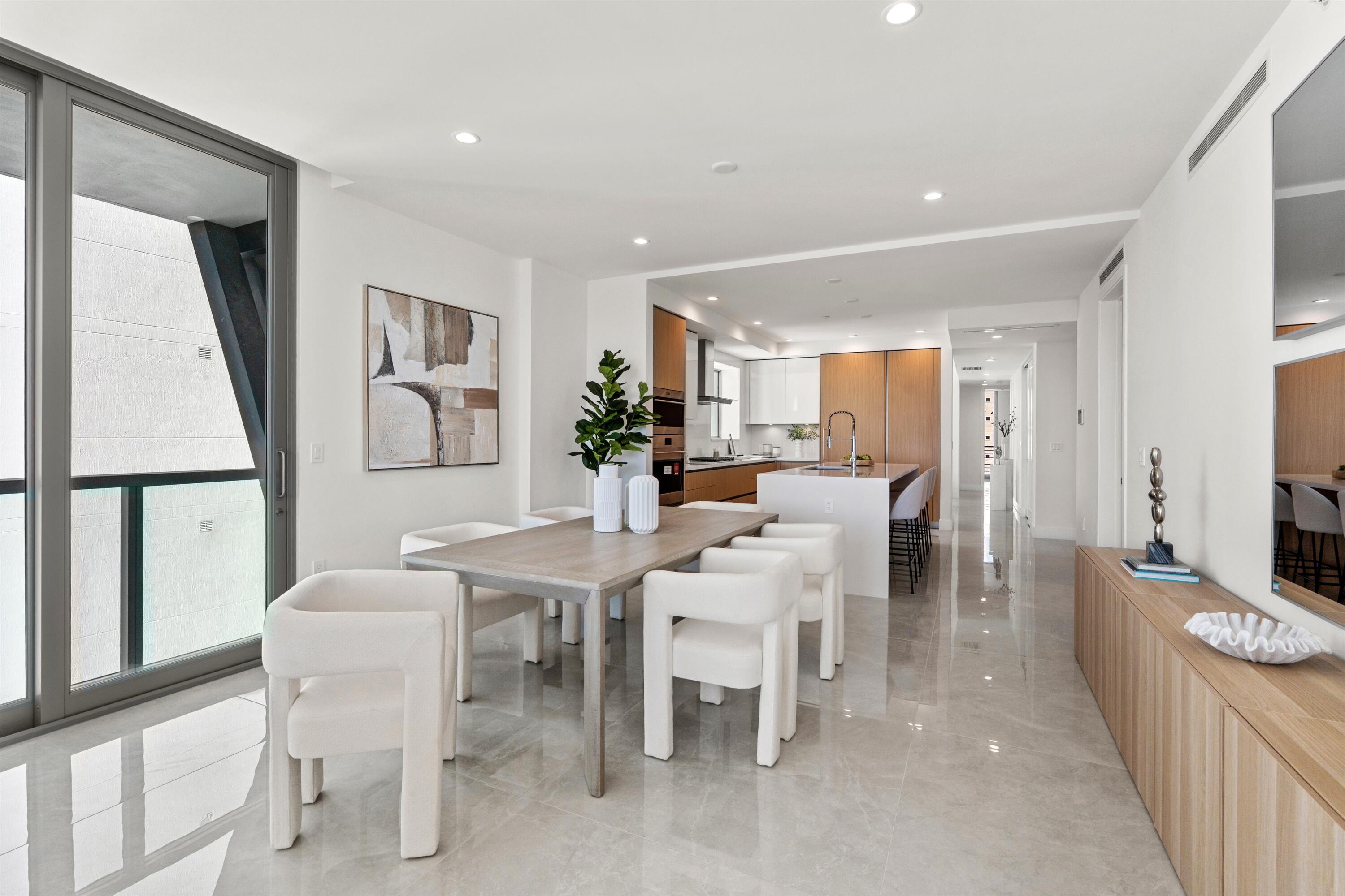 485 East Royal Palm Road, Unit 604 Boca Raton, FL 33432 - Photo 7 of 40 DINING TO KITCHEN