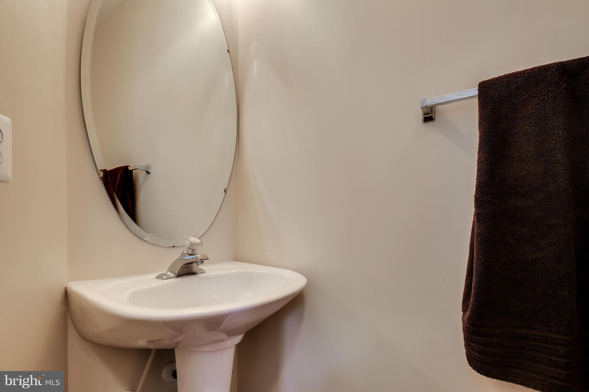 1351 Ridge Commons Boulevard Hanover, MD 21076 - Photo 13 of 30 Powder Room