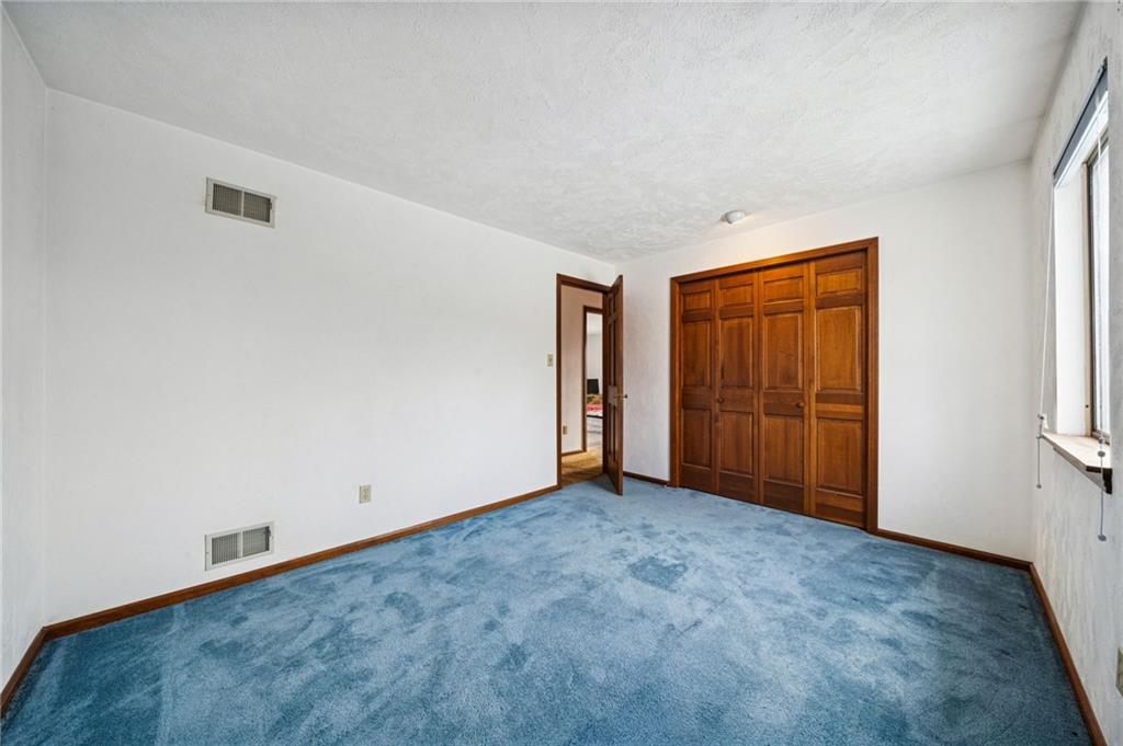 2530 Pleasant Valley Road Murrysville, PA 15668 - Photo 22 of 33 wooden floor in an empty room
