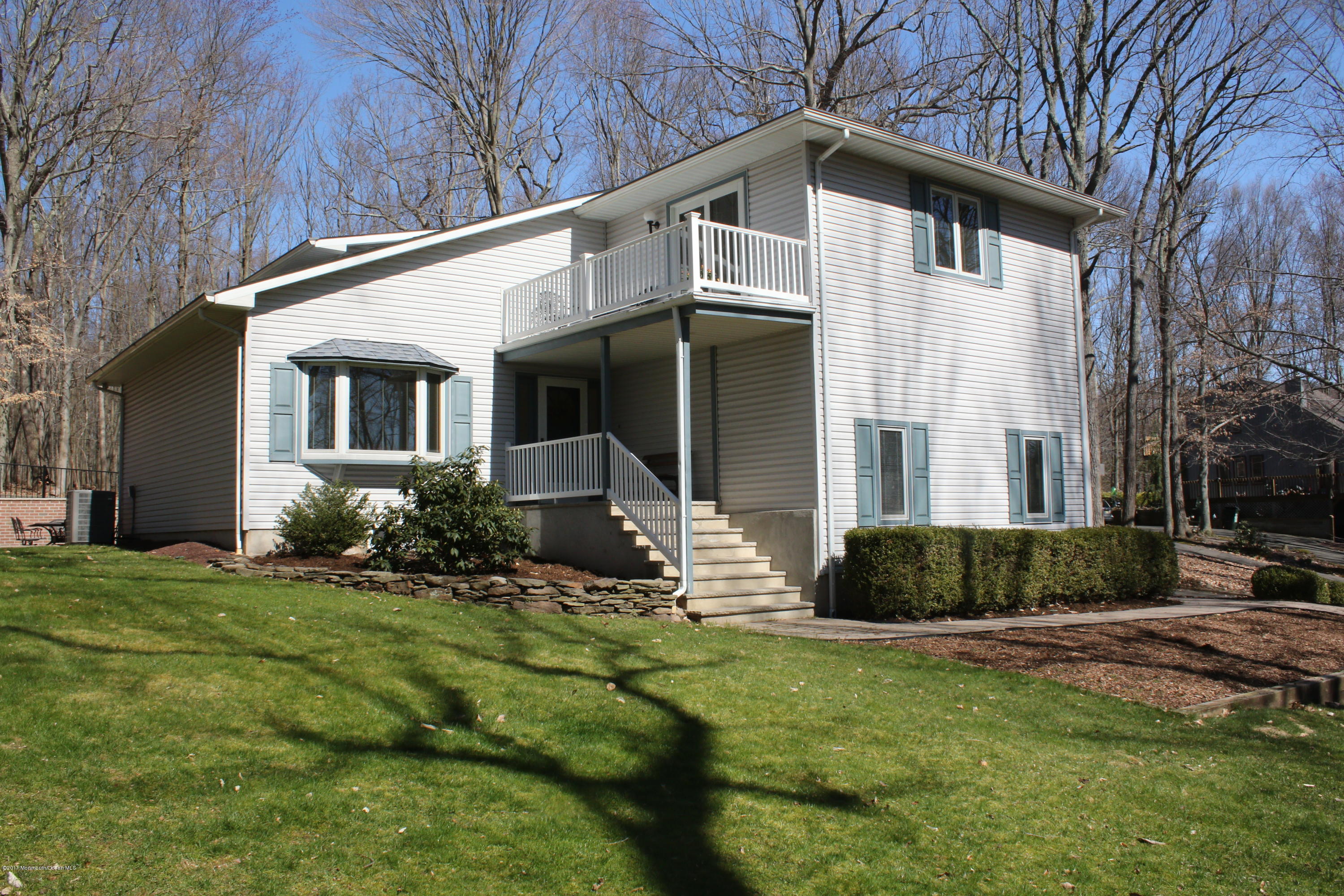 32 Rues Road Allentown, NJ 08501 - Photo 1 of 37 7V0A3227