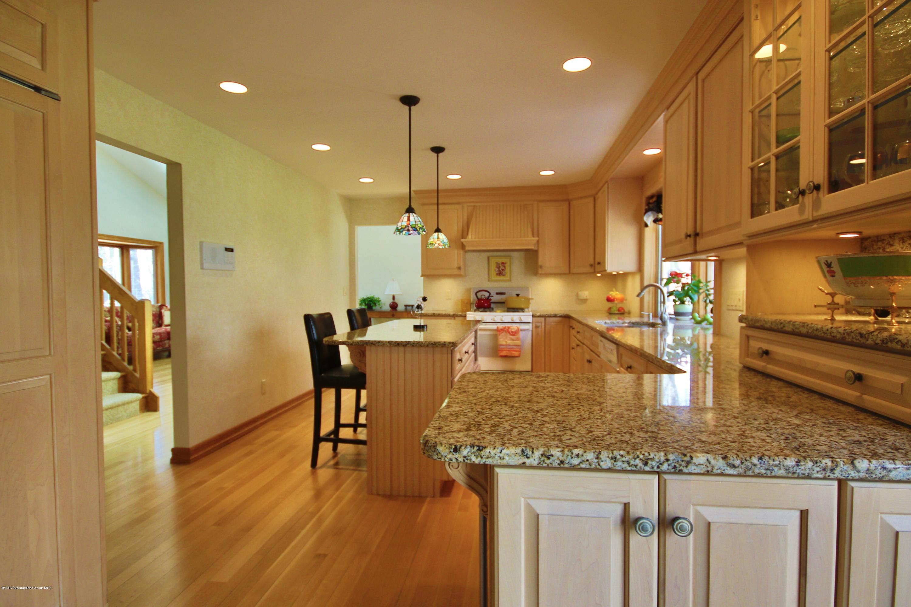 32 Rues Road Allentown, NJ 08501 - Photo 8 of 37 7V0A3173