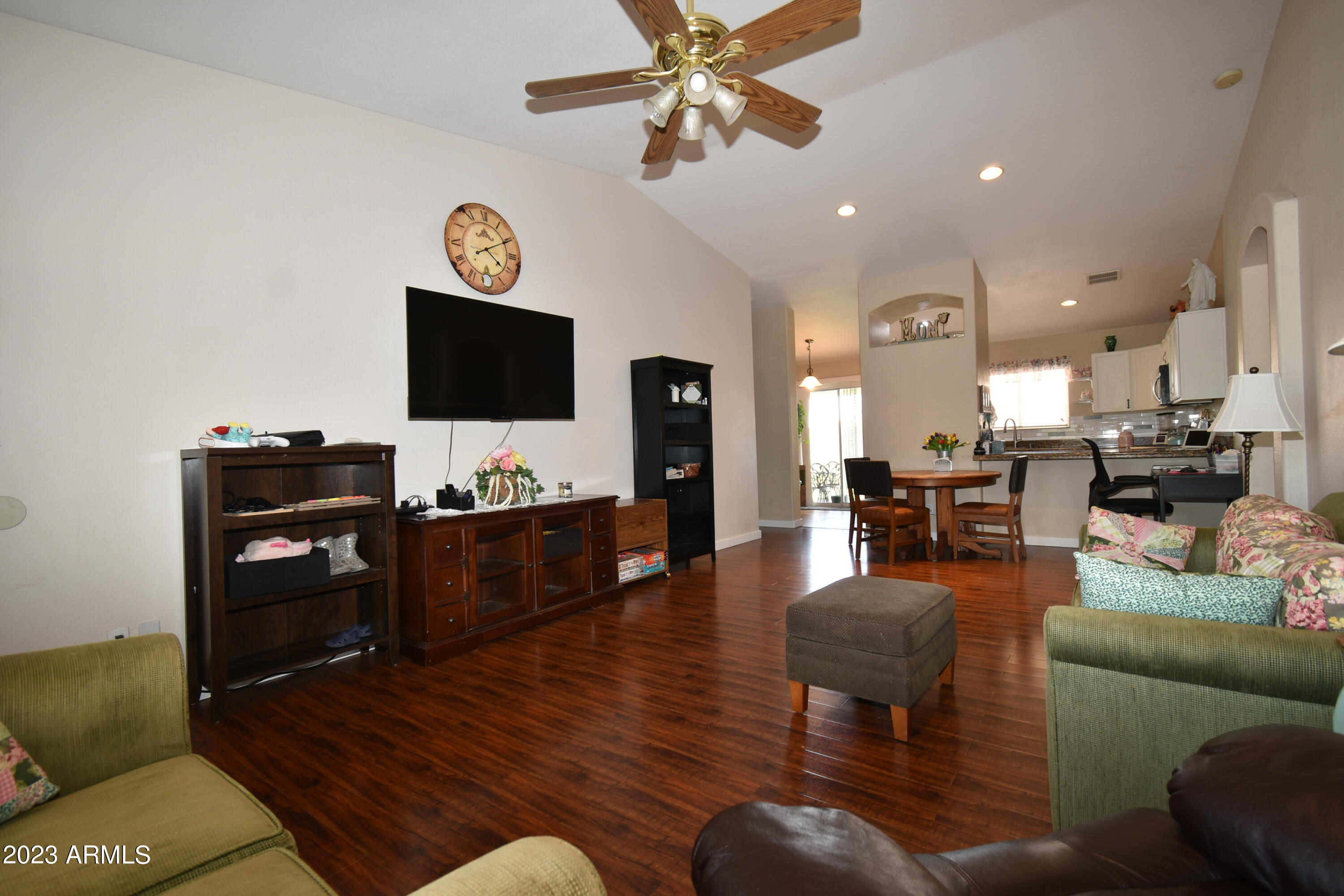 2623 East Contention Mine Road Phoenix, AZ 85032 - Photo 3 of 22 Living Room