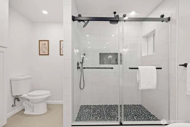 $845,000 | 2122 Cascade Place West, University Place, WA 98466