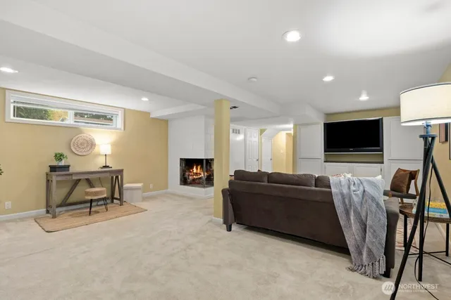 $845,000 | 2122 Cascade Place West, University Place, WA 98466