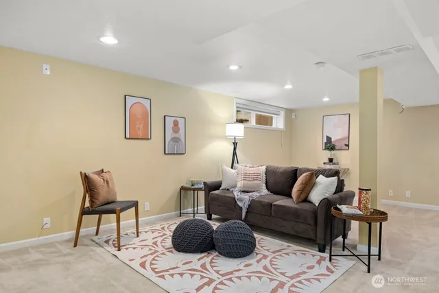 $845,000 | 2122 Cascade Place West, University Place, WA 98466