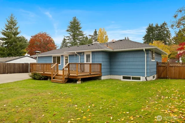 $845,000 | 2122 Cascade Place West, University Place, WA 98466