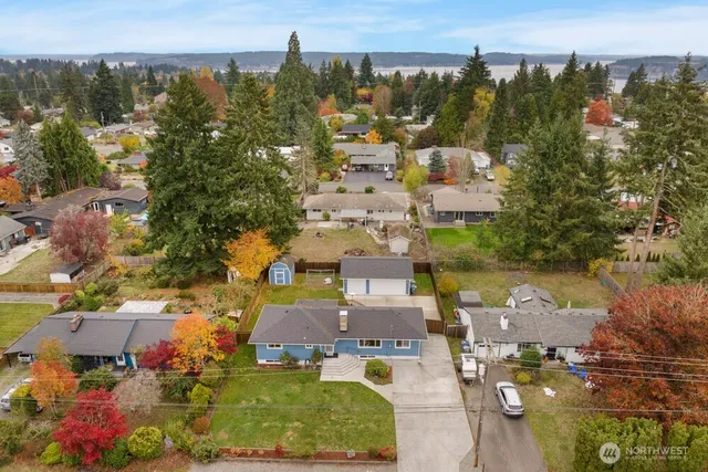 $845,000 | 2122 Cascade Place West, University Place, WA 98466