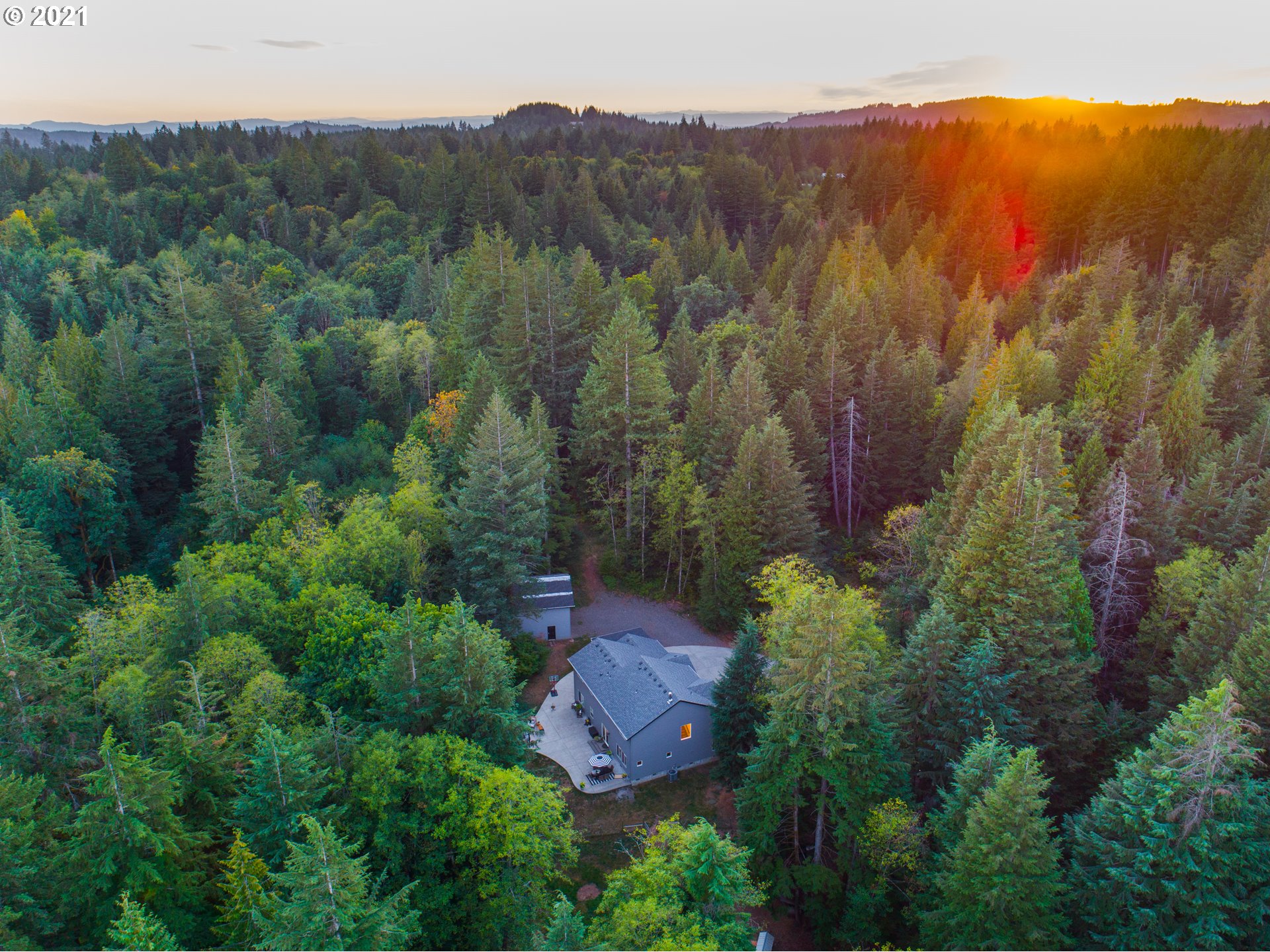 422 Thuja Narrows Road Washougal, WA 98671 - Photo 3 of 32 Gallery Image 3