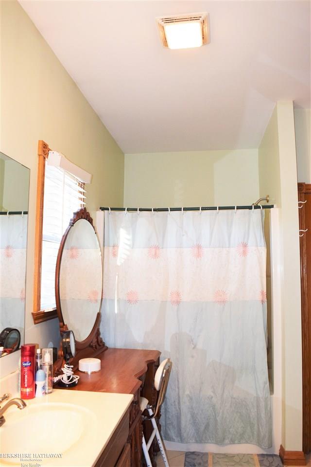 7600 Hewitt Road Avoca, MI 48006 - Photo 63 of 73 31297035-62.JPG
