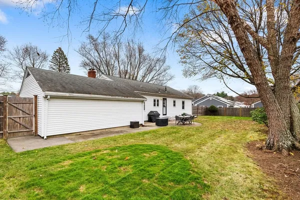 $802,000 | 19 Berrywood Lane, Beverly, MA 01915