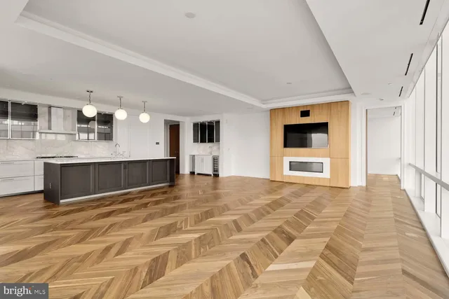 $1,799,900 | 300 International Drive, Unit 1904, Baltimore, MD 21202