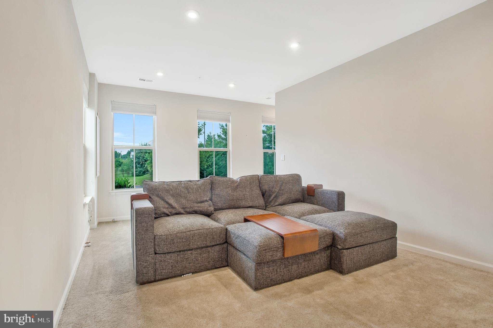 10210 Aerospace Road Lanham, MD 20706 - Photo 7 of 52 Gallery Image 7