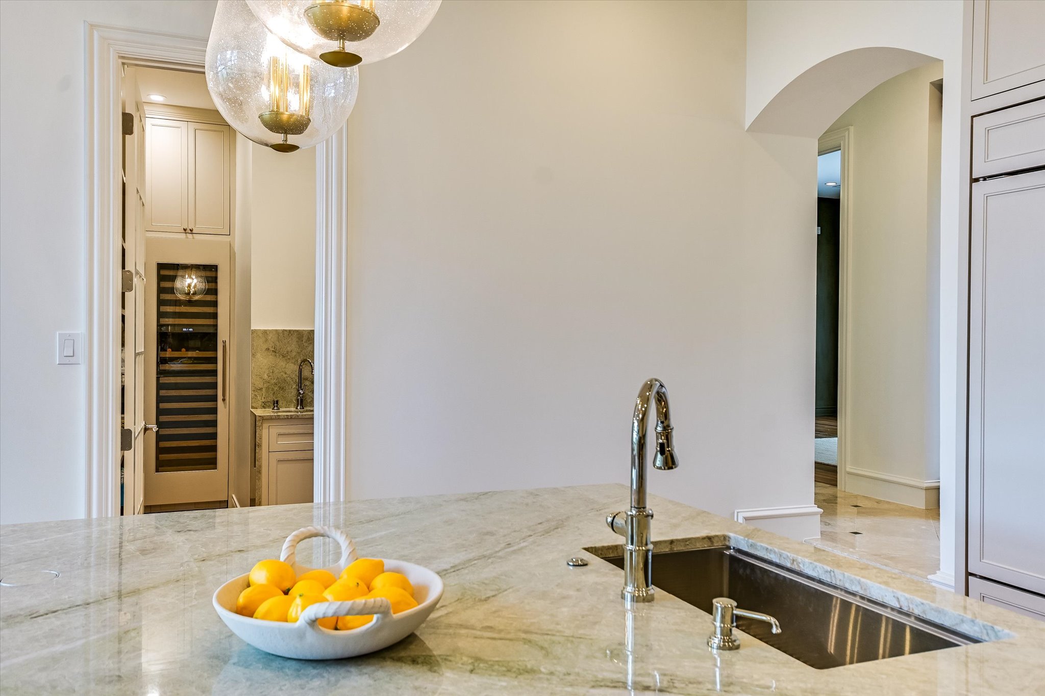 4646 Rockcliff Road Austin, TX 78746 - Photo 12 of 37