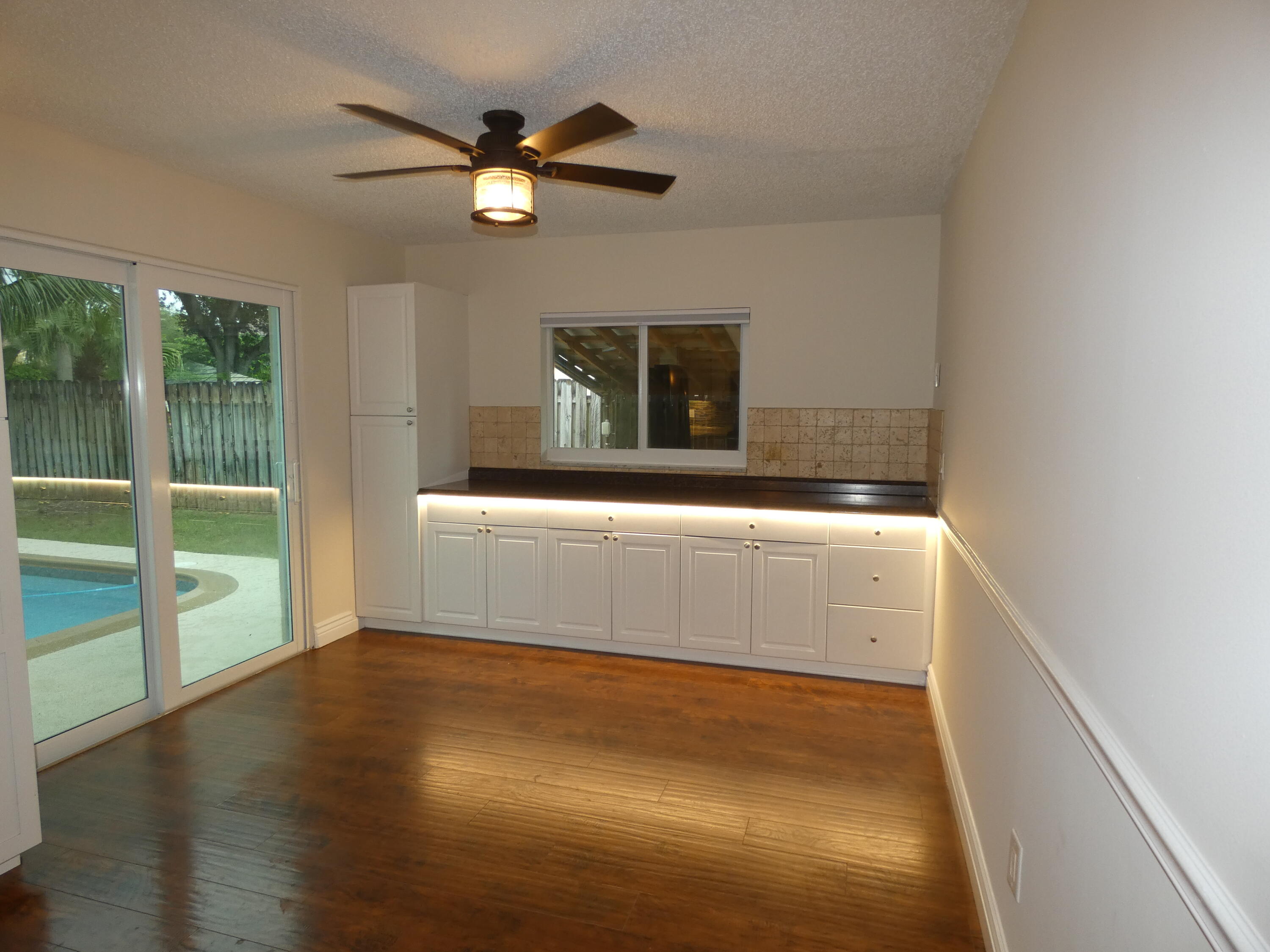 10680 Emperor Street Boca Raton, FL 33428 - Photo 6 of 24 Kitchen extended