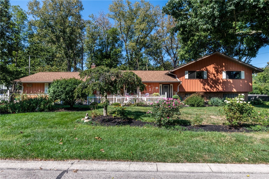 7795 Rain Tree Road Centerville, OH 45459 - Photo 1 of 53