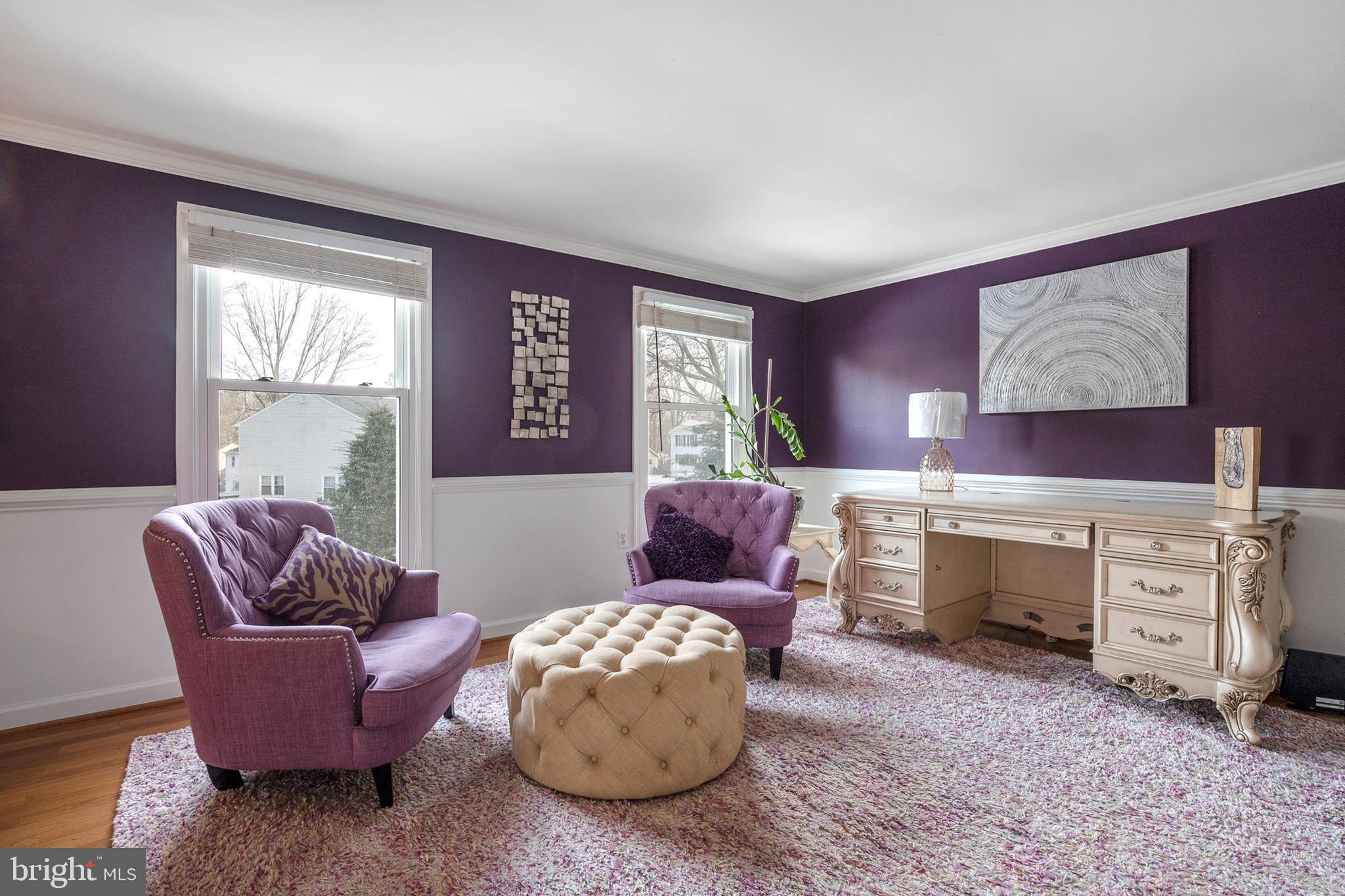 16010 Edgewood Drive Dumfries, VA 22025 - Photo 13 of 85 Spacious living rooms and family rooms.