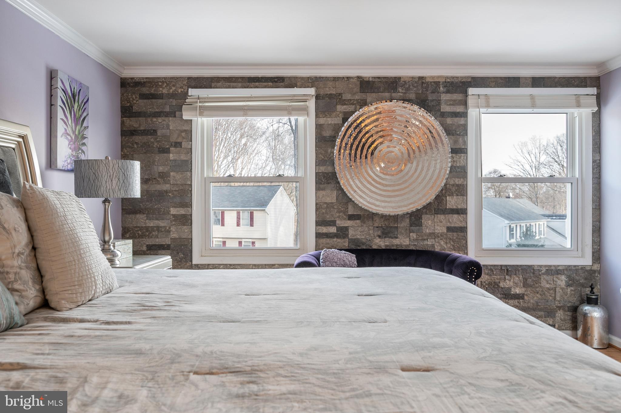 16010 Edgewood Drive Dumfries, VA 22025 - Photo 40 of 85 Sun-filled and warm