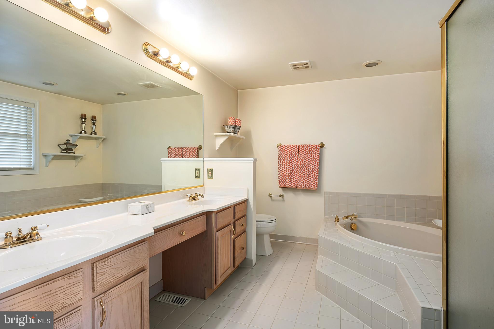 16010 Edgewood Drive Dumfries, VA 22025 - Photo 44 of 85 Master bathroom suite