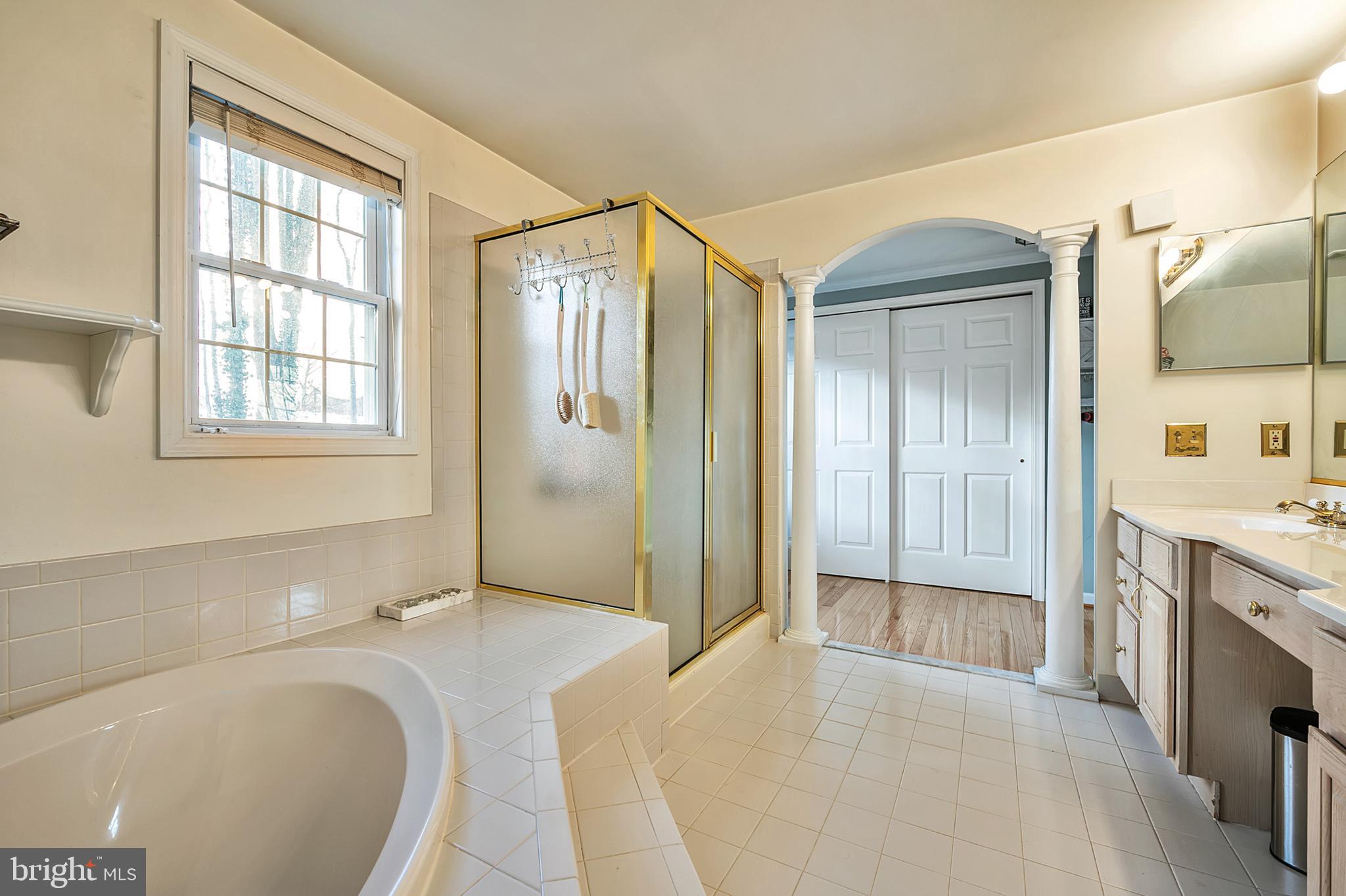 16010 Edgewood Drive Dumfries, VA 22025 - Photo 47 of 85 Huge master bathroom suite