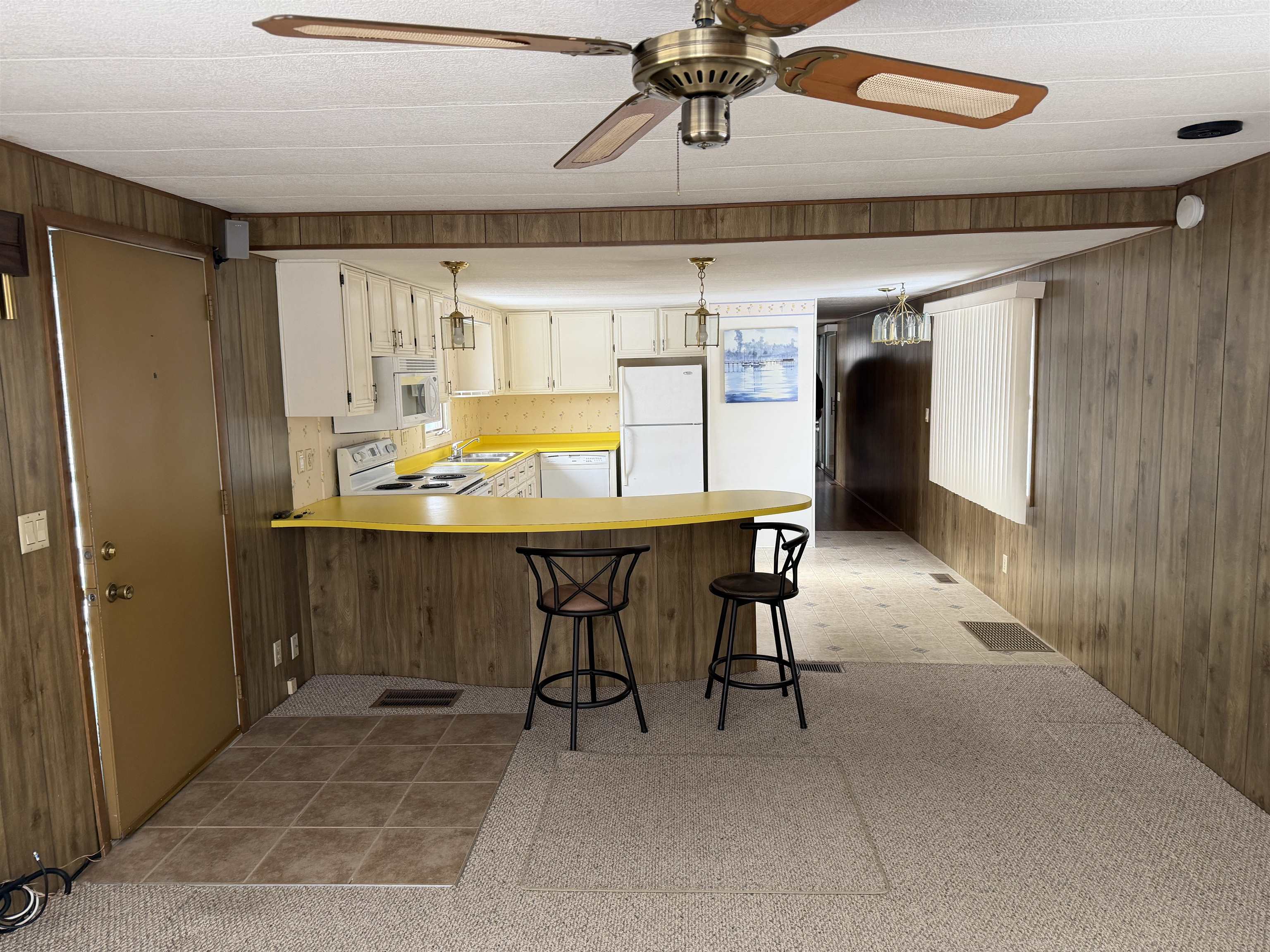 47 Scott Avenue Seabrook, NH 03874 - Photo 7 of 20