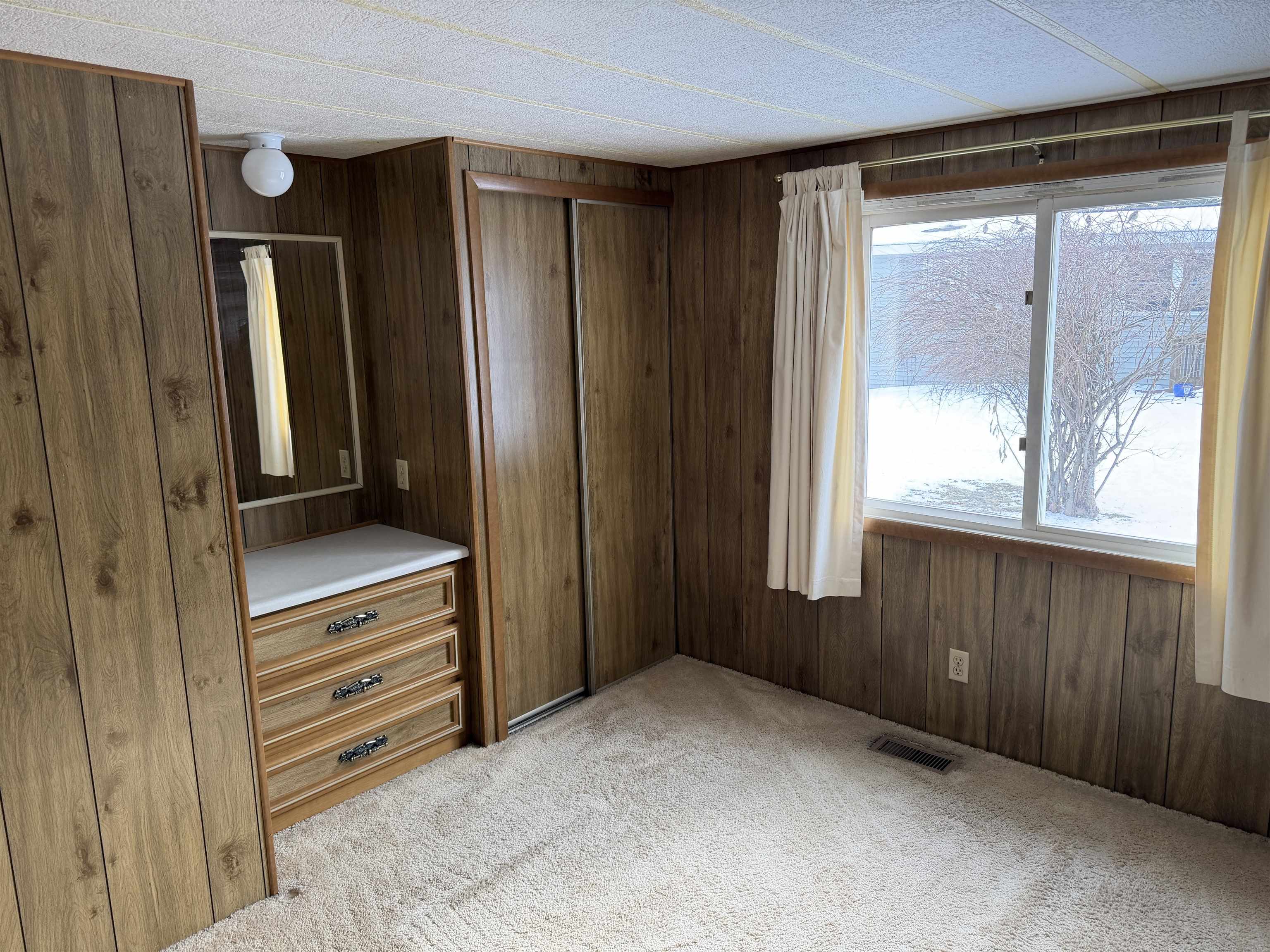 47 Scott Avenue Seabrook, NH 03874 - Photo 10 of 20