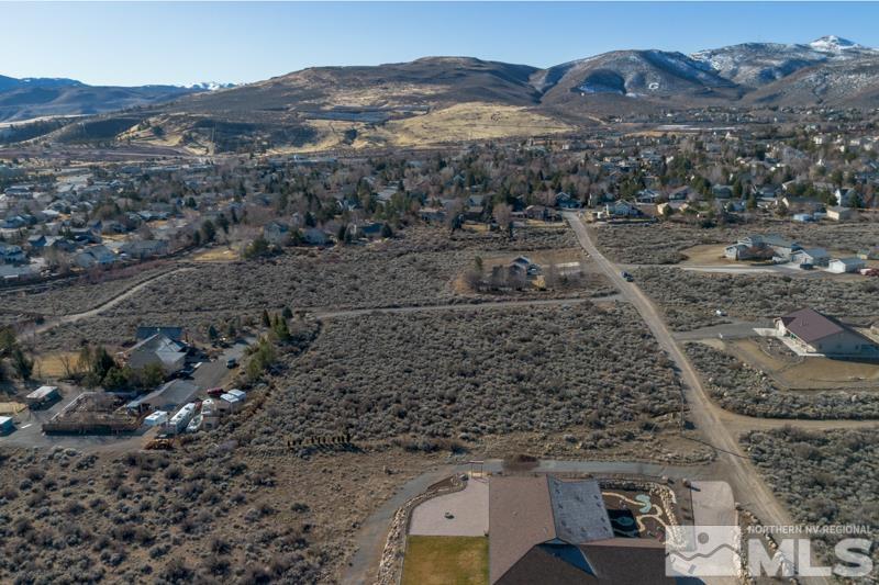 0 Spezia Road Reno, NV 89511 - Photo 8 of 17 a view of a dry yard with green space