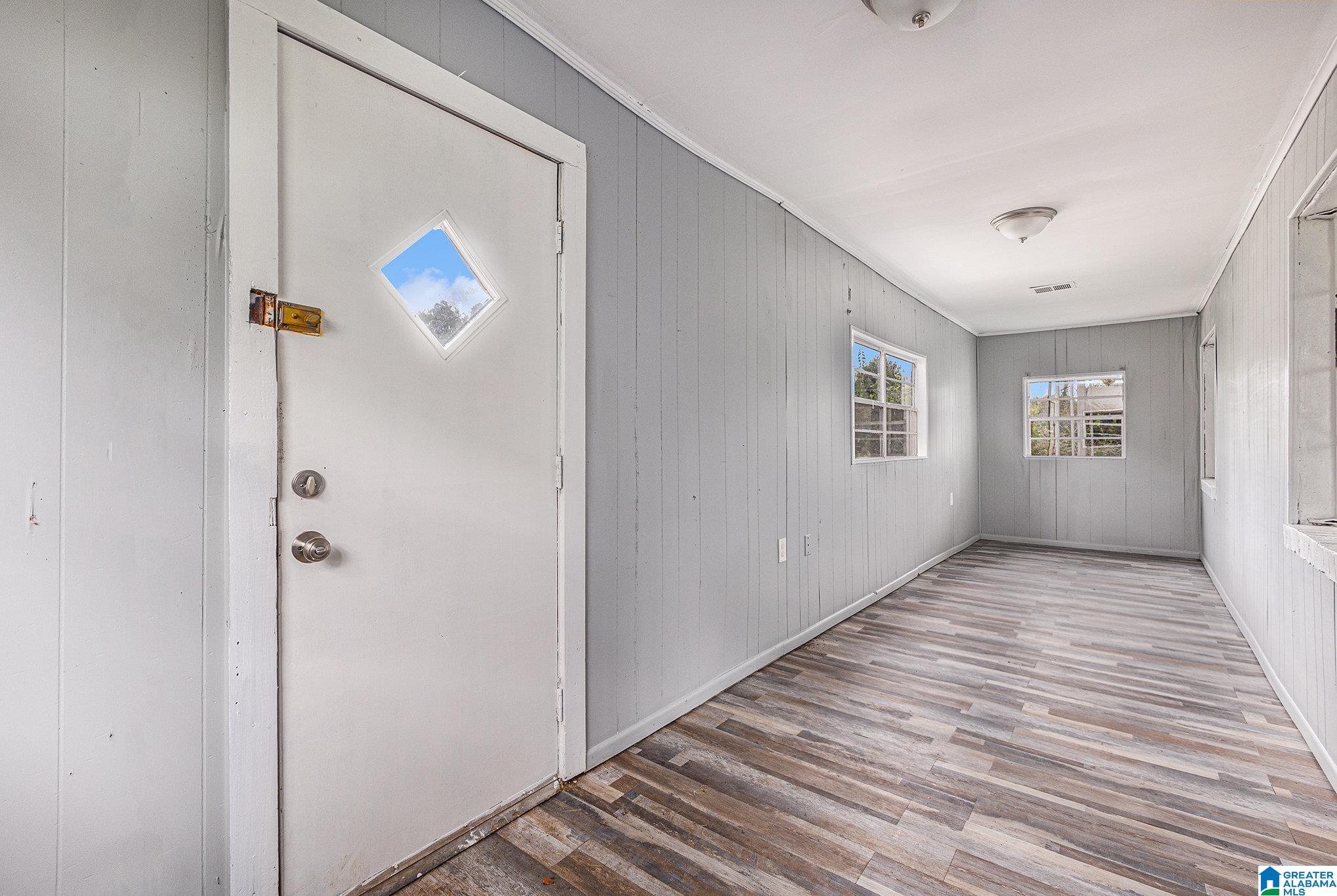 505 64th Street Fairfield, AL 35064 - Photo 3 of 15