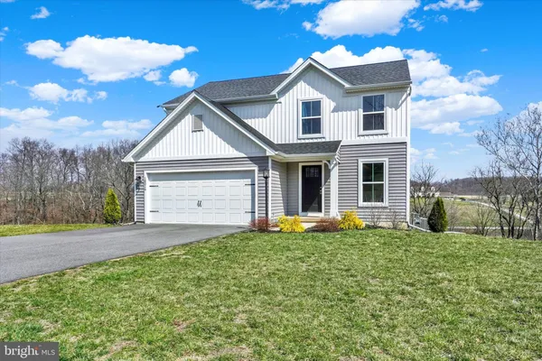 $459,900 | 18016 Dave Anne Circle, Stewartstown, PA 17363