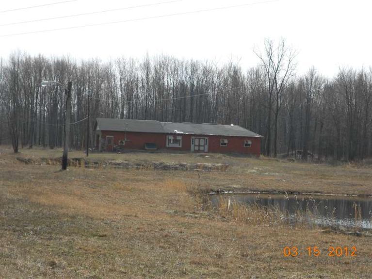 379 West Riley Thompson Road Muskegon, MI 49445 - Photo 5 of 10 Additional Photo