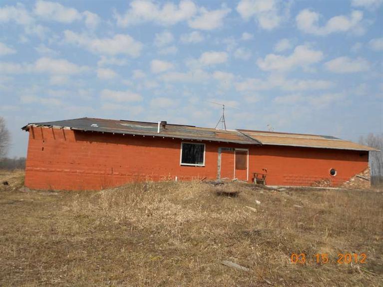379 West Riley Thompson Road Muskegon, MI 49445 - Photo 6 of 10 Additional Photo