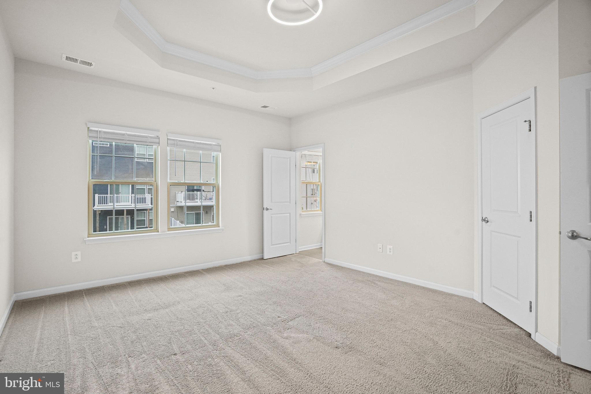2829 Fredericksburg Road Hanover, MD 21076 - Photo 18 of 37 an empty room with windows