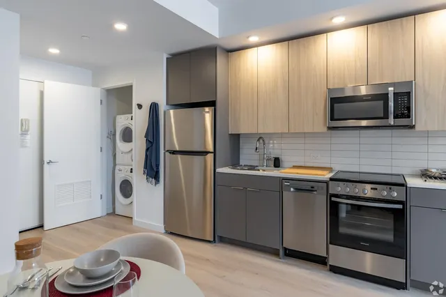 $4,675 | 1440 Amsterdam Avenue, Unit 1815 | Manhattanville