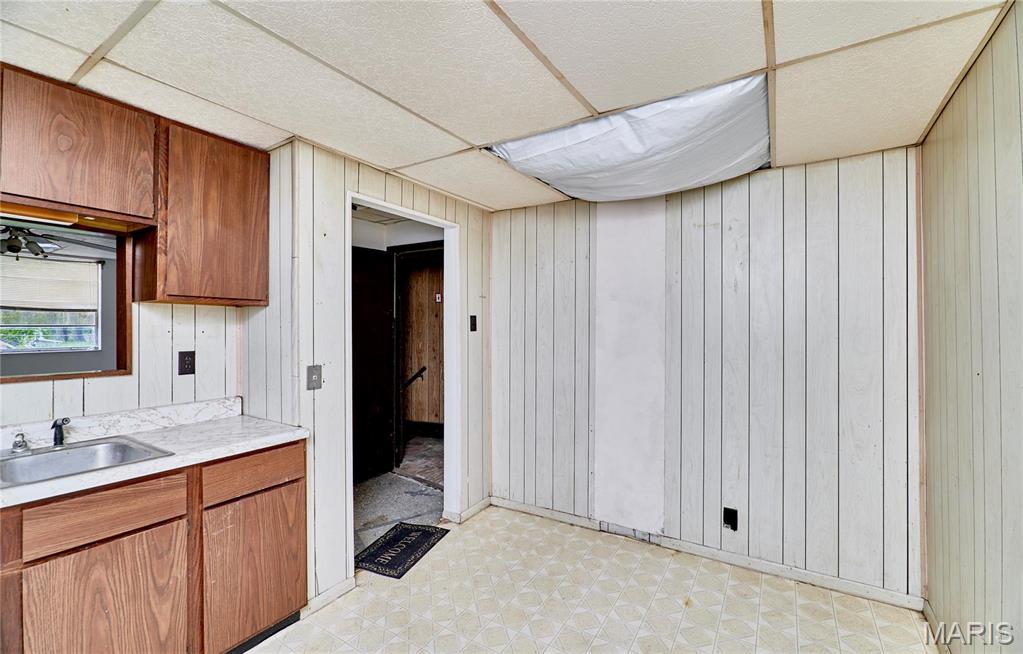 120 Collinsville Road Troy, IL 62294 - Photo 50 of 53